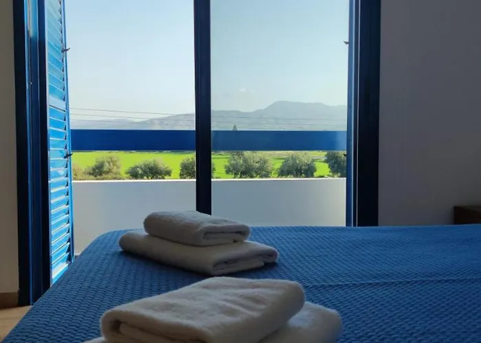 Island Spirit House Polis